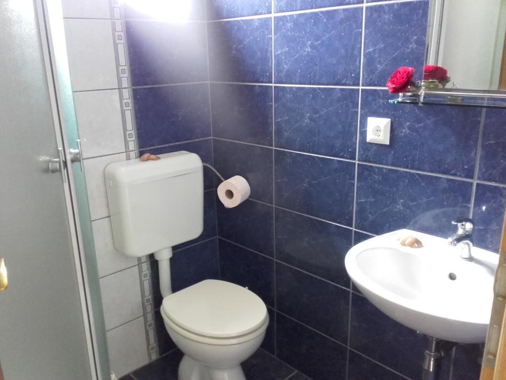 Apartments Angie Биоград на Мору Екстериор снимка